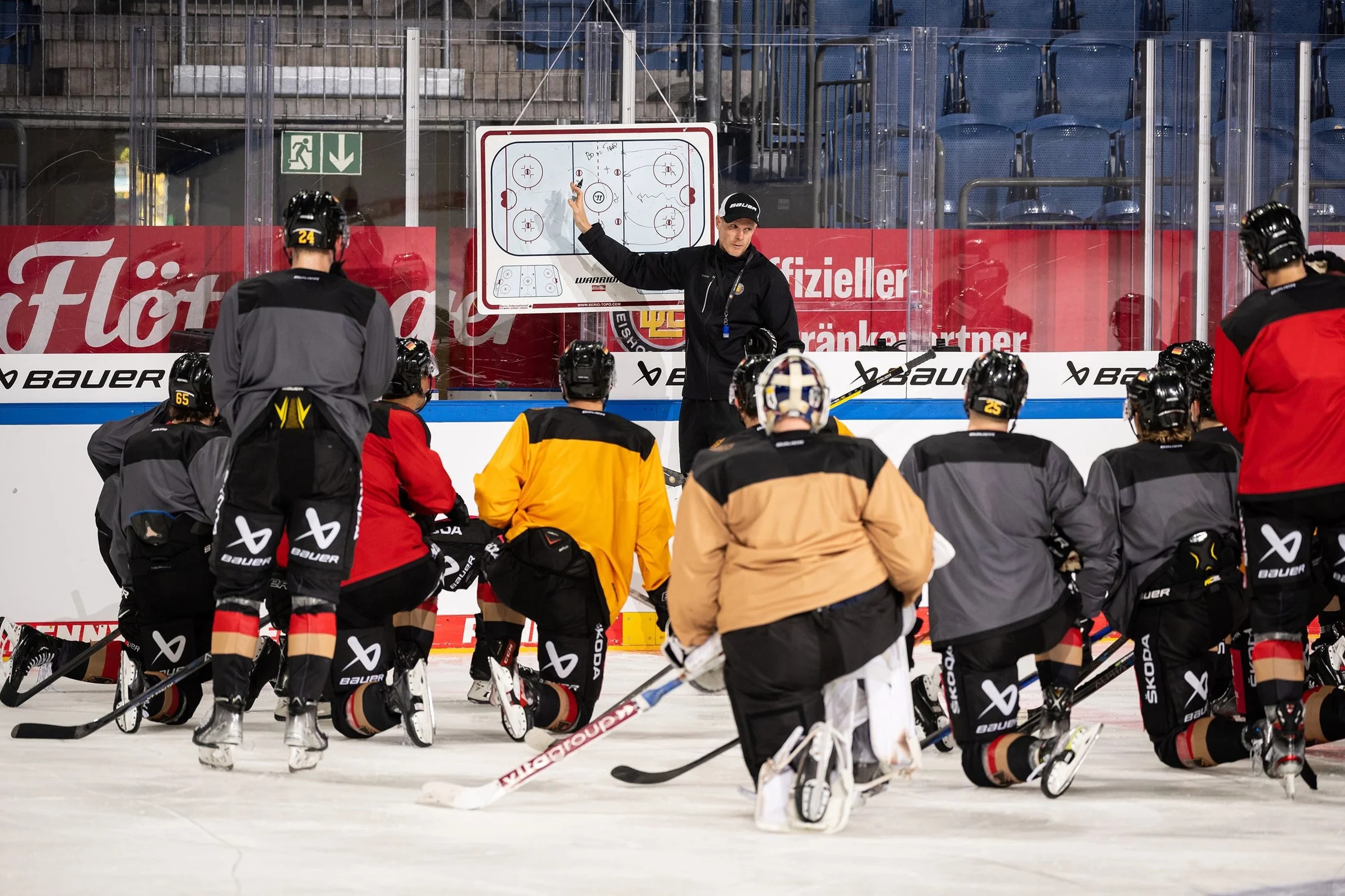 Partner of ice hockey 3 vitagroup