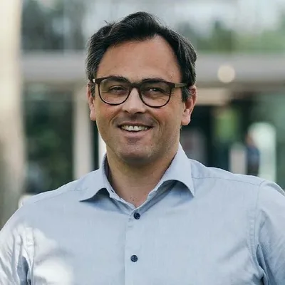 Prof. Dr. Christian Karagiannidis